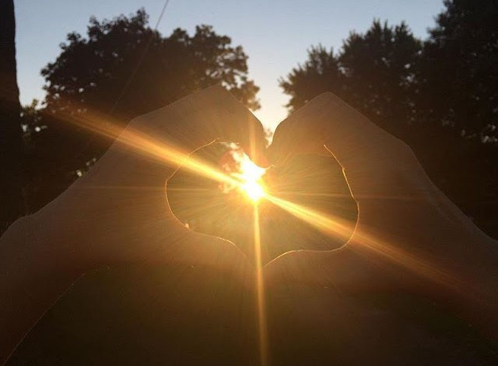 agee_2_Sun always shines through